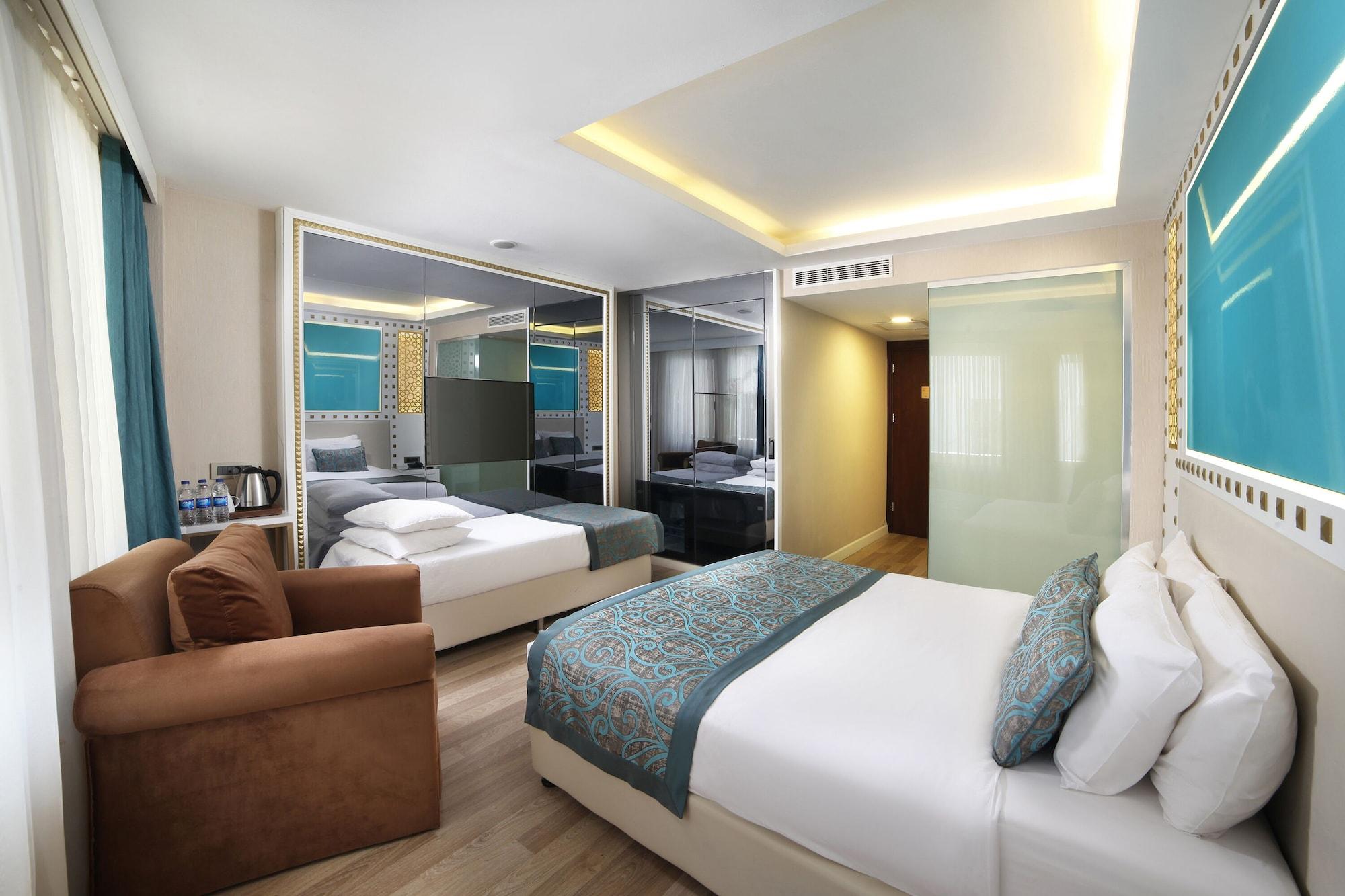 Great Fortune Hotel & Spa Isztambul Kültér fotó Deluxe Room