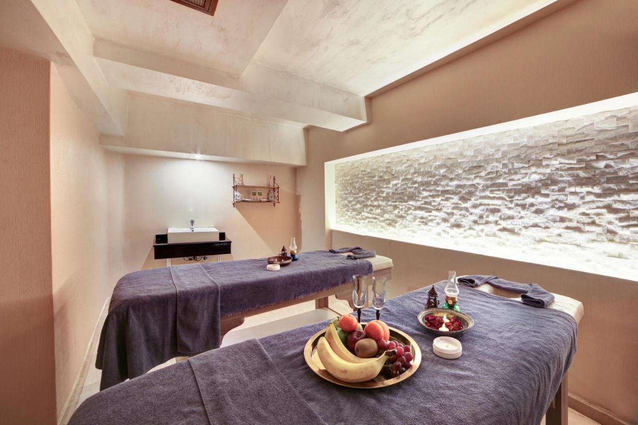 Great Fortune Hotel & Spa Isztambul Kültér fotó A spa treatment room